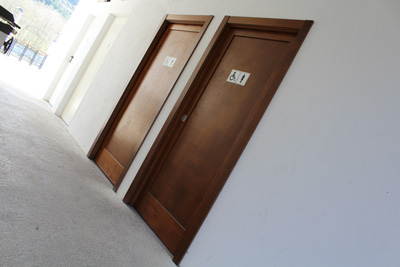 puertas correderas exteriores en madera